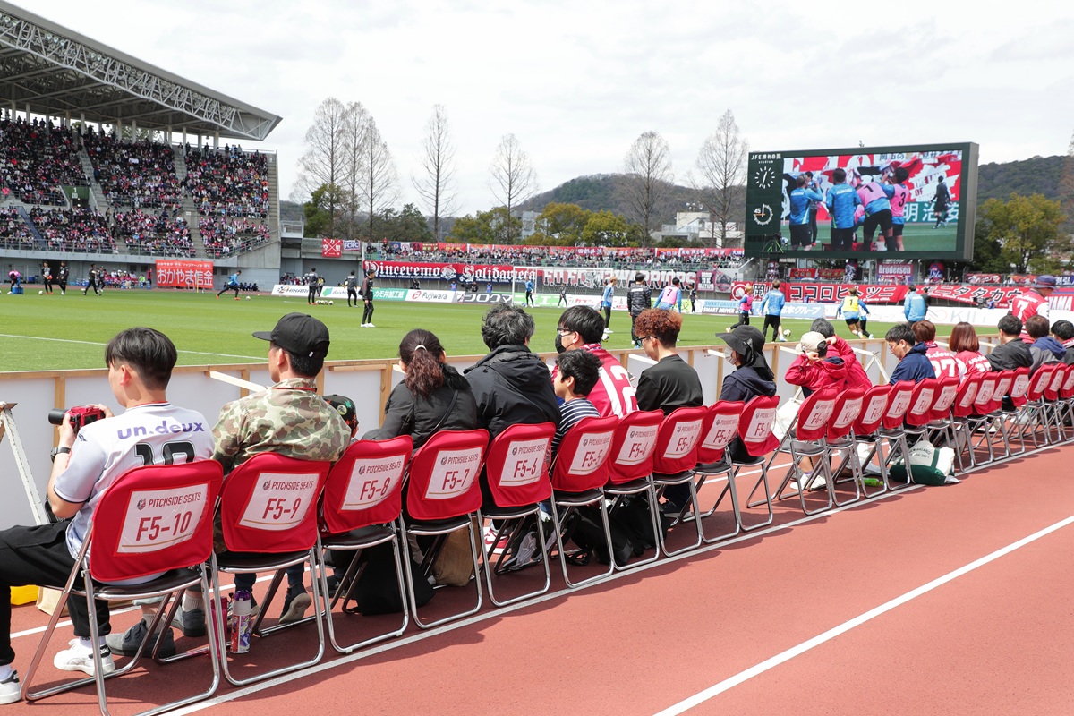 セブン-イレブン ピッチサイドシートイメージ